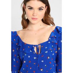 Bluzki asymetryczne: Fashion Union MINGLE Bluzka electric blue