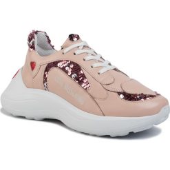 Sneakersy LOVE MOSCHINO - JA15296G1AIM160A Cipr. Różowe półbuty damskie Love Moschino, na co dzień, z aplikacjami, ze skóry, bez obcasa, na płaskiej podeszwie, bez zapięcia. Za 949,00 zł.