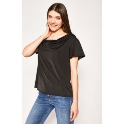 Bluzka Guess Maat W0GP52 K4JZ0. Białe bluzki damskie Guess, l, z aplikacjami, z elastanu, bez kołnierzyka, bez rękawów. W wyprzedaży za 199,00 zł.