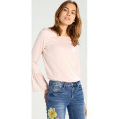 Bluzki damskie: Vila VIRASSI Bluzka peach blush