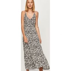 Answear - Sukienka Answear Lab. Czarne sukienki damskie ANSWEAR, na co dzień, s, w kwiaty, z wiskozy, casualowe, bez kołnierzyka, bez rękawów, midi, proste. Za 129,90 zł.
