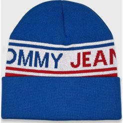 Tommy Jeans - Czapka. Niebieskie czapki zimowe męskie Tommy Jeans, na zimę, z bawełny. Za 179,90 zł.