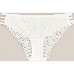 Majtki hipster z koronką - Kremowy. Białe majtki damskie Reserved, s, z koronki. W wyprzedaży za 14,99 zł.