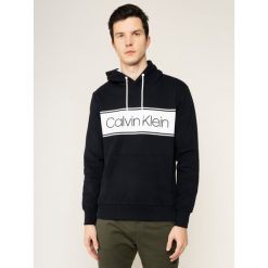 Bluza Calvin Klein Logo Stripe Hoodie K10K104945. Czarne bluzy męskie Calvin Klein, m, bez wzorów, z bawełny, bez kołnierzyka, bez rękawów, bez kaptura. W wyprzedaży za 349,00 zł.