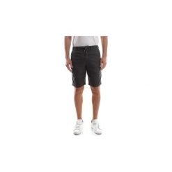 Szorty i Bermudy Selected 16064207 TAPARED LINO SHORT. Zielone spodenki i szorty męskie Selected, xl, bez wzorów. Za 184,40 zł.