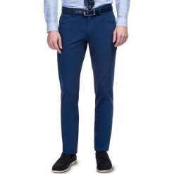 Spodnie MACARIO 15-24O. Niebieskie spodnie męskie marki Giacomo Conti, m, bez wzorów, z elastanu. Za 259,00 zł.