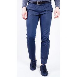 Granatowe spodnie męskie na kant. Niebieskie spodnie męskie Joop! Collection, na imprezę, m, z haftami. Za 164,70 zł.