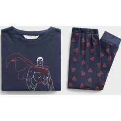 Mango Kids - Piżama dziecięca Superman 110-164 cm. Niebieskie piżamy chłopięce Mango Kids, z nadrukiem, z bawełny, bez rękawów. W wyprzedaży za 49,90 zł.