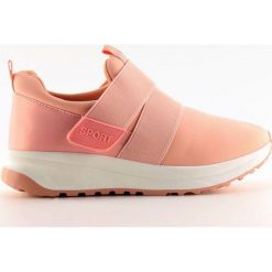 Obuwie sportowe damskie różowe NB151P Pink. Różowe buty sportowe damskie ButyModne, bez wzorów, ze skóry ekologicznej, sportowe. W wyprzedaży za 89,00 zł.