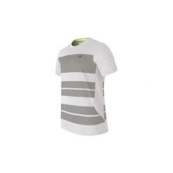 T-shirty z krótkim rękawem New Balance MT53406WSV. Białe t-shirty męskie New Balance, m, bez wzorów, bez kołnierzyka, krótkie. Za 174,00 zł.