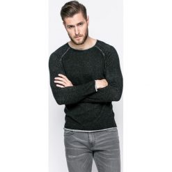 Review - Sweter. Czarne swetry klasyczne męskie marki Review, m, z bawełny, z okrągłym kołnierzem. W wyprzedaży za 69,90 zł.