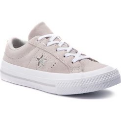 Tenisówki CONVERSE - One Star Ox 663589C Mouse/Mouse/White. Szare trampki dziewczęce Converse, bez wzorów, ze skóry, na sznurówki. W wyprzedaży za 189,00 zł.