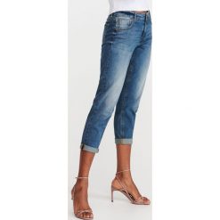 Jeansy boyfriend slim - Niebieski. Niebieskie jeansy damskie Reserved. Za 119,99 zł.