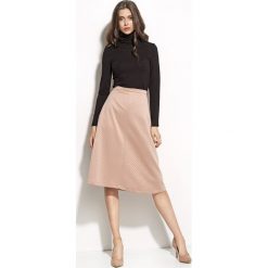 Różowa pikowana spódnica midi. Różowe spódniczki damskie NIFE, xl, bez wzorów, z poliesteru, midi, w kształcie a. Za 139,90 zł.