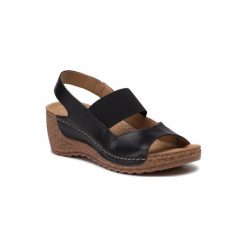 LASOCKI RST-2091-02. Czarne sandały damskie Lasocki, bez wzorów, ze skóry, bez obcasa, bez zapięcia. Za 129,99 zł.