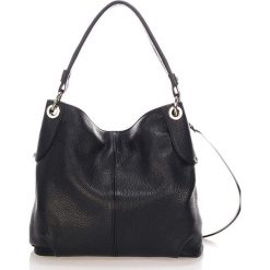Skórzana torebka w kolorze czarnym - 34 x 30 x 14 cm. Czarne torebki klasyczne damskie Black Bags, w paski, ze skóry, na ramię, bez dodatków. W wyprzedaży za 307,95 zł.