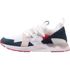 Asics Tiger GELLYTE V SANZE Sneakersy niskie white. Białe trampki i tenisówki damskie marki Asics Tiger, ze skóry. Za 509,00 zł.