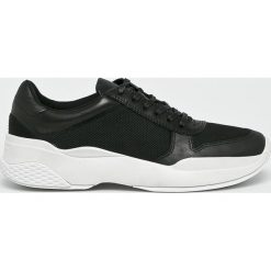 Vagabond - Buty. Czarne buty sportowe damskie Vagabond, bez wzorów, ze skóry, sportowe. W wyprzedaży za 259,90 zł.