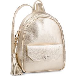 Plecak PATRIZIA PEPE - 2V8827/A3FH-J2CO Platinum Moon Sand. Żółte plecaki damskie marki Patrizia Pepe, bez wzorów, ze skóry, eleganckie. Za 1289,00 zł.