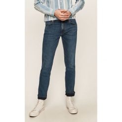 Wrangler - Jeansy Greensboro. Niebieskie jeansy męskie Wrangler, bez wzorów. Za 319,90 zł.