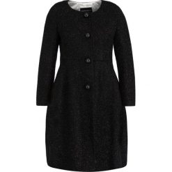 Płaszcz przejściowy Emporio Armani 4NL07T 4M600 099. Czarne płaszcze damskie Emporio Armani, m, bez wzorów, z poliamidu. W wyprzedaży za 1769,00 zł.