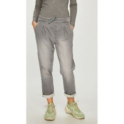 Pepe Jeans - Jeansy Donna. Szare jeansy damskie Pepe Jeans. W wyprzedaży za 219,90 zł.