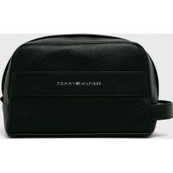 Tommy Hilfiger - Kosmetyczka. Czarne kosmetyczki męskie TOMMY HILFIGER, bez wzorów, ze skóry ekologicznej. Za 259,90 zł.