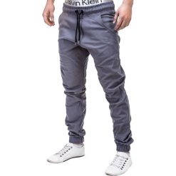 SPODNIE MĘSKIE JOGGERY P205 - SZARE. Szare joggery męskie Ombre Clothing, ze skóry. Za 79,00 zł.