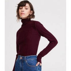 Sweter z golfem - Bordowy. Czerwone swetry damskie Reserved, m. Za 69,99 zł.