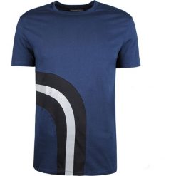 Trussardi T-shirt. T-shirty męskie Trussardi, z nadrukiem, z bawełny, z okrągłym kołnierzem. Za 159,00 zł.