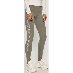 EA7 Emporio Armani - Legginsy. Różowe spodnie damskie EA7 Emporio Armani, s, bez wzorów, z elastanu. Za 329,90 zł.
