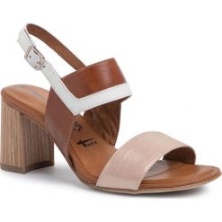 Sandały TAMARIS - 1-28358-22 Cognac Comb 392. Pomarańczowe klapki damskie Tamaris, bez wzorów, ze skóry, bez obcasa, na obcasie. W wyprzedaży za 149,00 zł.