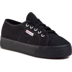 Tenisówki SUPERGA - 2730 Cotu S00C3N0 Full Black 996. Czarne półbuty damskie Superga, na co dzień, bez wzorów, z gumy, bez obcasa, na płaskiej podeszwie, bez zapięcia. Za 279,00 zł.