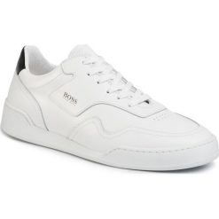 Sneakersy BOSS - Jodie Low Cut-C 50429802 10217184 01 Open White 122. Białe półbuty damskie Boss, bez wzorów, ze skóry, bez obcasa, na płaskiej podeszwie, bez zapięcia. W wyprzedaży za 839,00 zł.