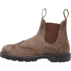 Buty zimowe męskie: Blundstone CLASSIC WINGCAP Botki rustic brown
