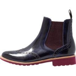 Melvin & Hamilton SELINA Botki navy. Niebieskie botki damskie marki Melvin & Hamilton, ze skóry, klasyczne, bez obcasa, bez zapięcia. Za 759,00 zł.