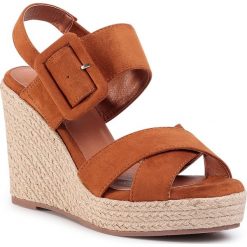 Espadryle XTI - 44001 Camel. Pomarańczowe espadryle damskie Xti, bez wzorów, ze skóry ekologicznej, bez obcasa, na obcasie. W wyprzedaży za 149,00 zł.