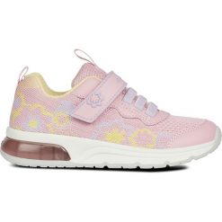 Sneakersy "Spaceclub" w kolorze jasnoróżowym. Różowe trampki dziewczęce geox kids, bez wzorów, z gumy, bez zapięcia. W wyprzedaży za 139,95 zł.