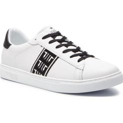 Sneakersy TRUSSARDI JEANS - 77A00143 K308. Białe sneakersy męskie Trussardi Jeans, na co dzień, bez wzorów, z jeansu, bez zapięcia. Za 549,00 zł.