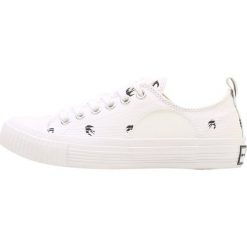 Trampki i tenisówki damskie: McQ Alexander McQueen PLIMSOLL Tenisówki i Trampki optic white micro