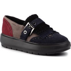 Półbuty GEOX - D Kaula C D94ANC 00022 C6JF4 Chestnut/Navy. Szare półbuty damskie Geox, na co dzień, z aplikacjami, ze skóry, bez obcasa, na koturnie, bez zapięcia. Za 519,00 zł.