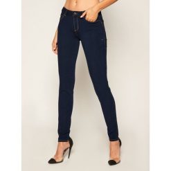 Jeansy Skinny Fit Guess Curve X W0YAJ2 D42I1. Niebieskie jeansy damskie Guess. Za 519,00 zł.