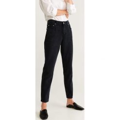 Mango - Jeansy Relax. Szare jeansy damskie Mango. Za 139,90 zł.