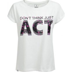 T-shirt damski TSD607 - BIAŁY - Outhorn. Białe koszulki damskie Outhorn, bez wzorów, z bawełny, bez kołnierzyka. W wyprzedaży za 24,99 zł.
