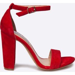 Steve Madden - Sandały. Szare sandały damskie na słupku marki Steve Madden, z materiału. W wyprzedaży za 379,90 zł.