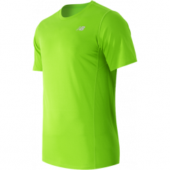 New Balance MT53061TOX. Żółte t-shirty męskie marki New Balance, s, z materiału, do biegania. W wyprzedaży za 49,99 zł.