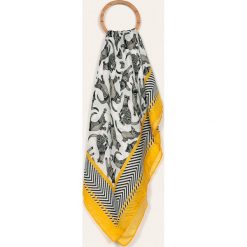 Medicine - Chusta Basic. Szaliki damskie MEDICINE, bez wzorów, z poliesteru. Za 49,90 zł.