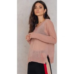 Swetry klasyczne damskie: Rut&Circle Sweter z dekoltem V Mandala – Pink