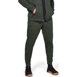 Under Armour Armour Fleece® Spodnie dresowe Zielony. Zielone spodnie męskie m, z poliesteru. Za 274,95 zł.