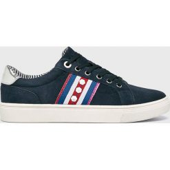 S. Oliver - Buty. Białe buty sportowe damskie S.Oliver, ze skóry. W wyprzedaży za 239,90 zł.